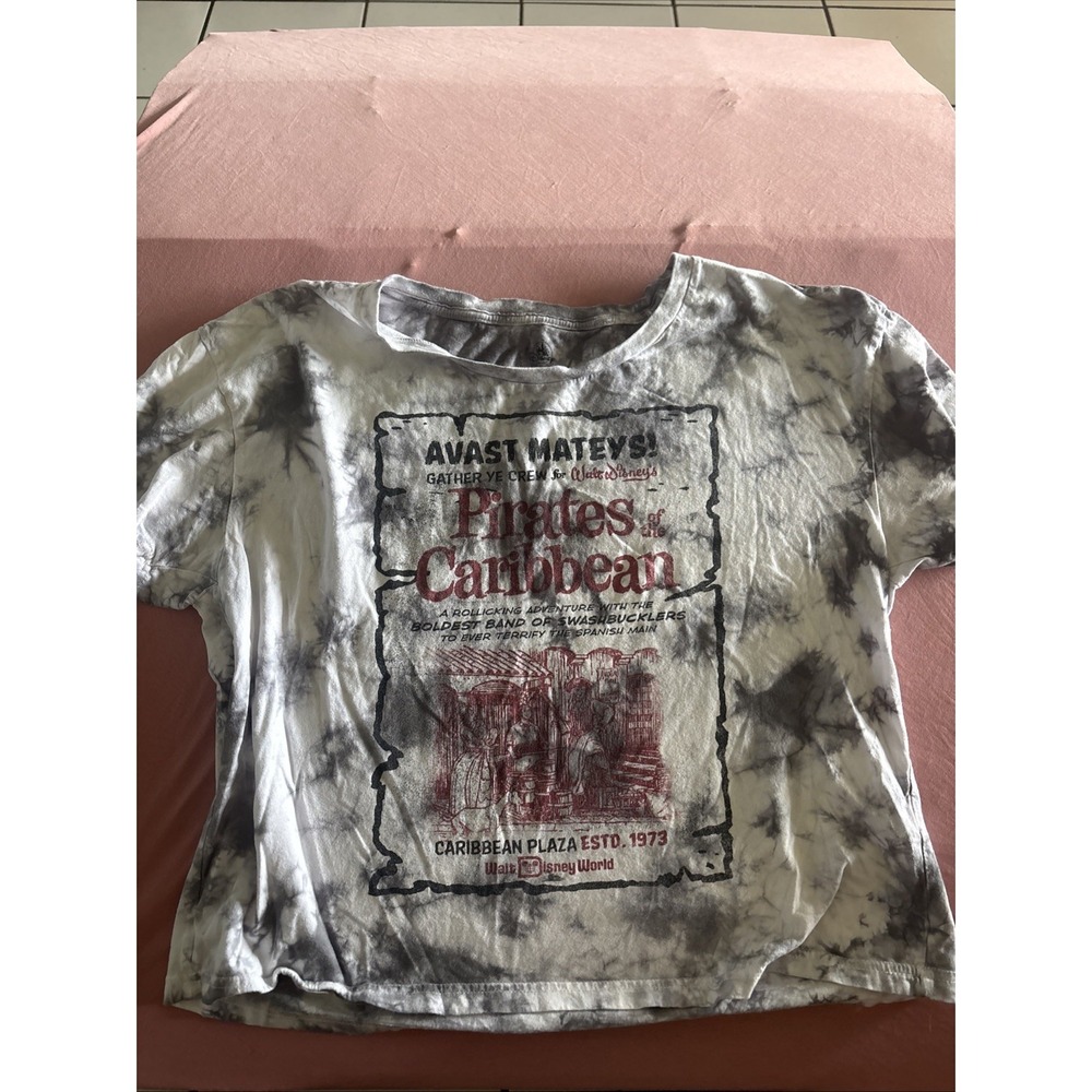 Disney World Pirates of the Caribbean Women Tie Dye Graphic T-Shirt Large Grey